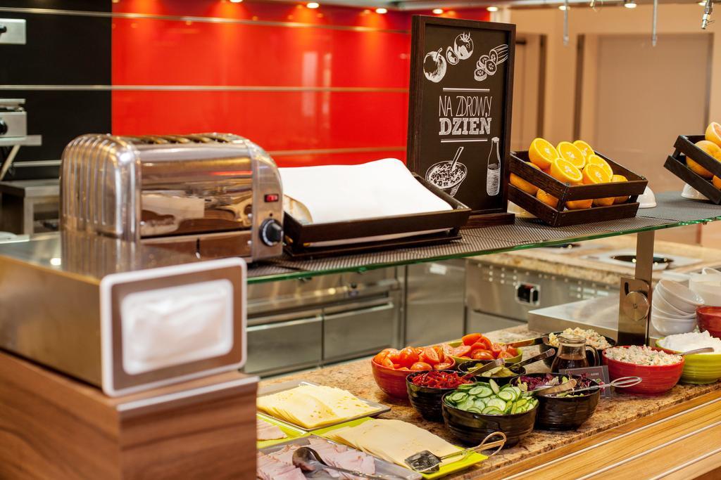 Hotel Ibis Kielce Centrum Luaran gambar